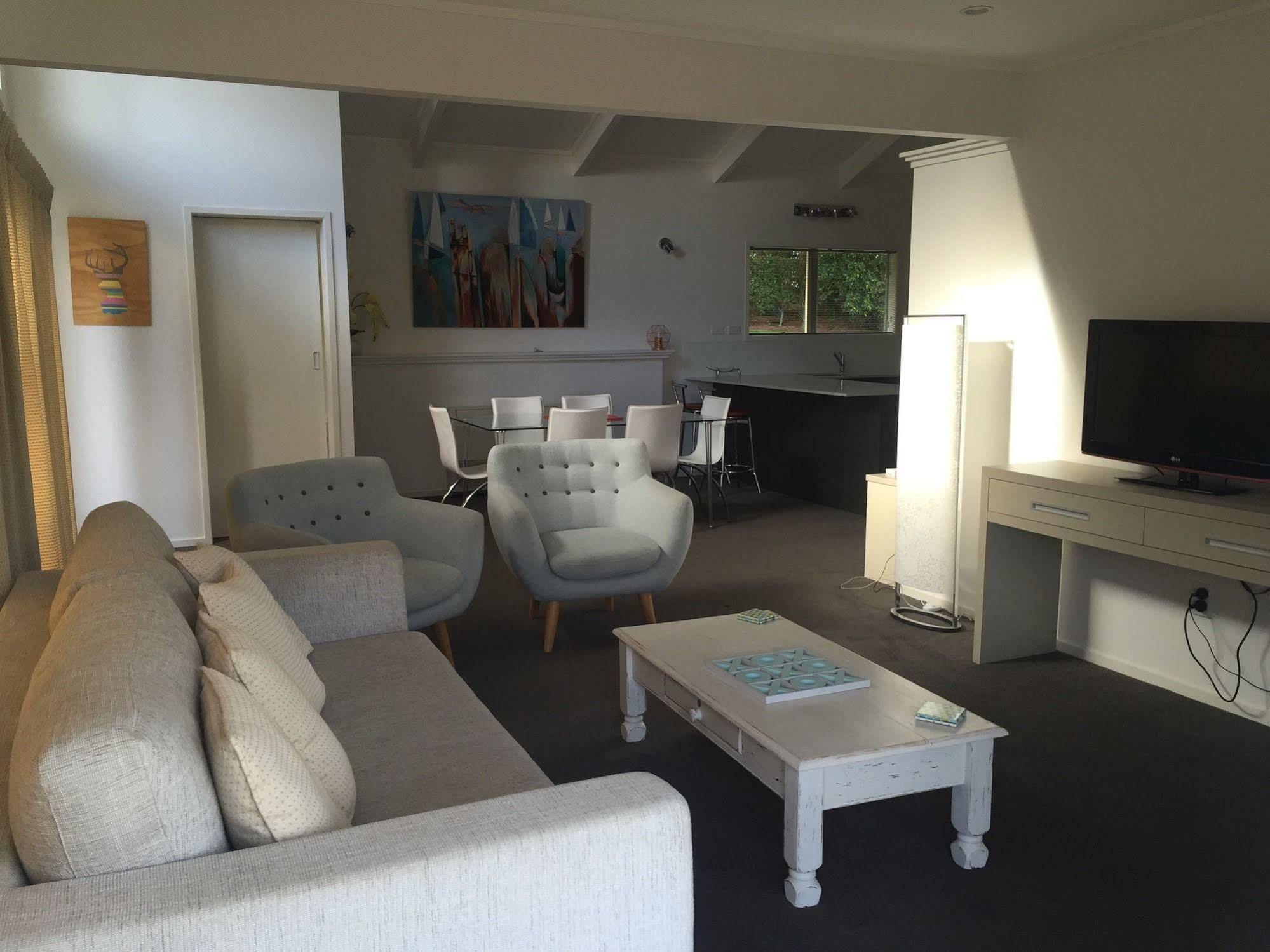 Ratanui Villas New Plymouth Extérieur photo
